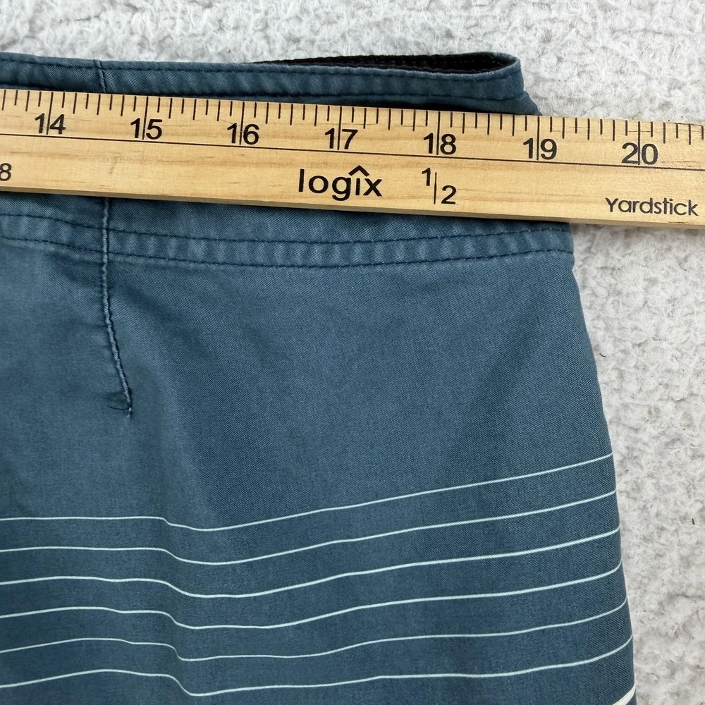 O'Neill Board Shorts Mens 38 Multicolor Gradient Stripe Surf Swim Trunks Beach
